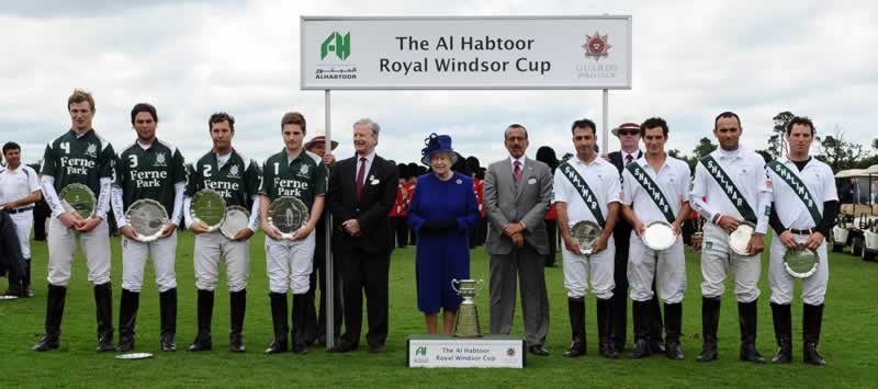 Team Shalimar, Team Ferne Park and Her Majesty The Queen of England at the prize distribution ceremony of the Royal Windsor Cup 2013