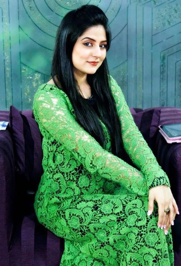 Pakistani Actress Sanam Baloch