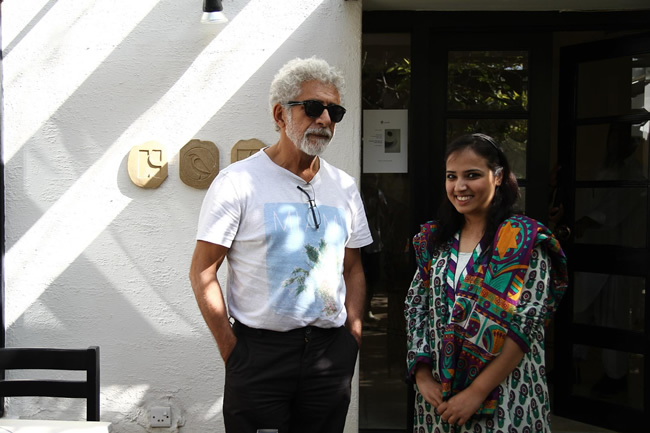 Naseeruddin Shah with Koel Cafe Staff [2]