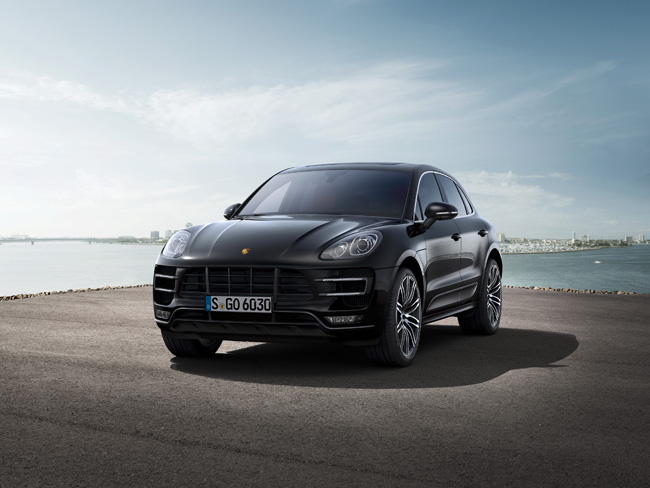Porsche Reveals Compact Suv in Pakistan with the All-New Macan (2)