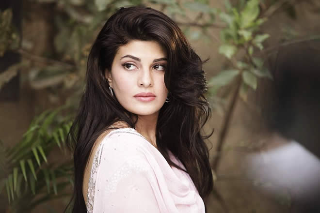 Jacqueline Fernandez Gallery