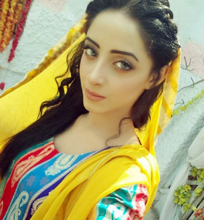 Sanam Chaudhry Pictures