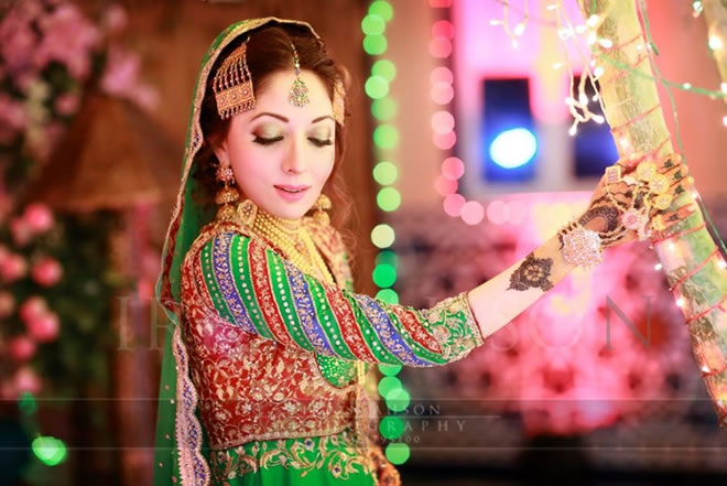 Sharmila Farooqi Mehndi Picture