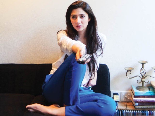 Mahira khan hidden facts 