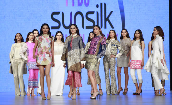 PFDC Sunsilk Fashion Week 2016 Models