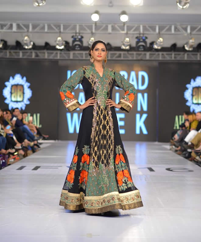 Ahmed Bilal dresses