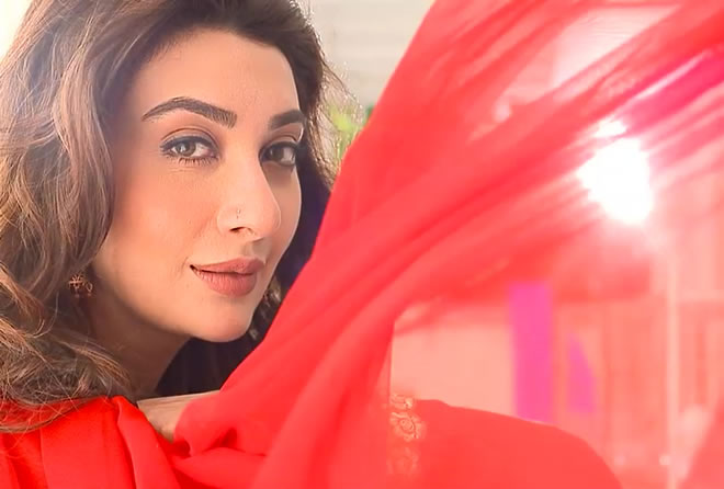 Ayesha Khan Actress