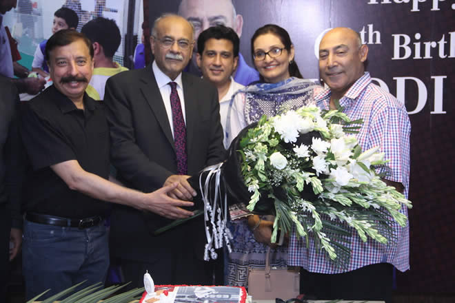 Lahore Qalandars Celebrate Their ICON Player Mudassar Nazar Birthday