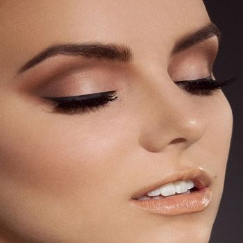 Trend to Try: Neutral Eye Shadow for summer