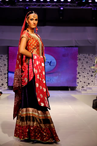 Pakistani Traditional Fashion Collection by Faiza Sami Designer