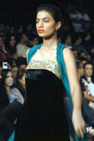 Sobia Nazir PFDC Sunsilk Fashion Week 2010 Karachi