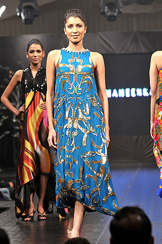 Pakistani Designer Maheen Karimâ€™s Outfits at 10Q Fashion Show 2008