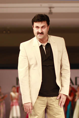 Atif Yahya at Islamabad Fashion Week A/W 2012