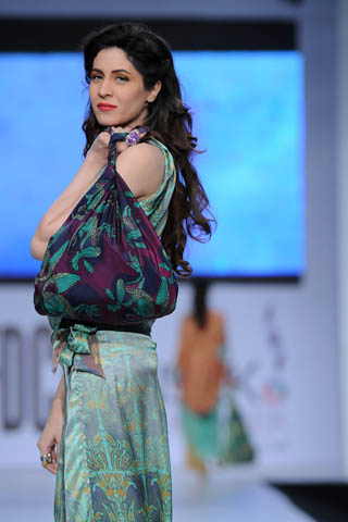 Sania Maskatiya at PFDC Sunsilk Fashion Week 2012 Day 4, PFDC Sunsilk Fashion Week 2012