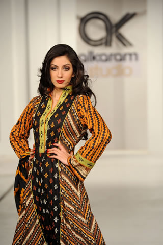Al Karam Fashion Show in Lahore