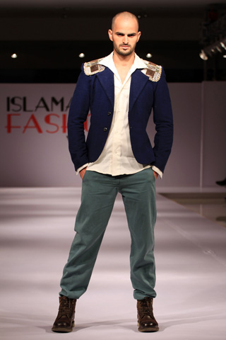 Erum Khan Collection at Islamabad Fashion Week A/W 2012