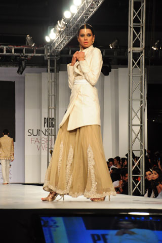 HSY at PFDC Sunsilk Fashion Week 2012 Day 4, PFDC Sunsilk Fashion Week 2012