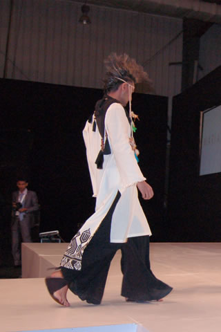 PFDC Sunsilk Fashion Week S/S 2012 Day1 - Act1 - Maria B