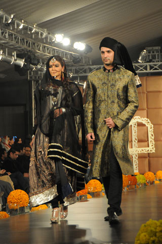 Raat Raakh Bridal Collection - Fahad Hussayn PFDC L'Oreal Bridal Week 2011