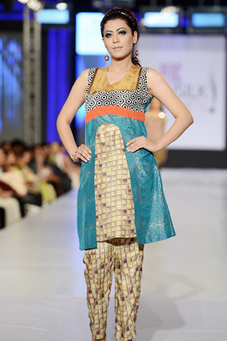 Nickie Nina Collection at PFDC SFW Day 2