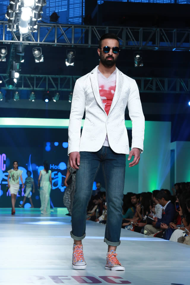 2015 PFDC Sunsilk Fashion Week Arsalan Iqbal Formal Colleciton Pictures