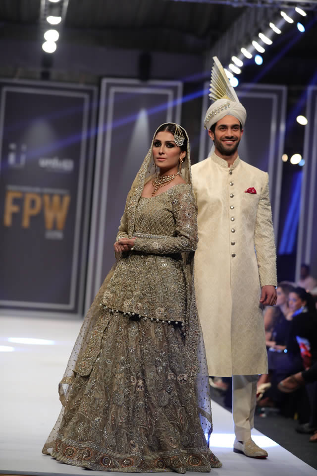 Deepak Perwani Collection Fashion Pakistan Week WF 2016 Pics