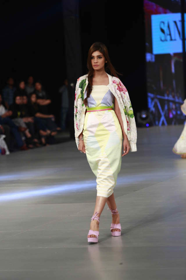 2016 PSFW Sana Safinaz Collection Photo Gallery