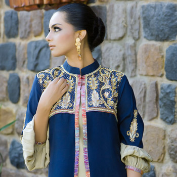 Rooshani - Pakistani Fashion Model