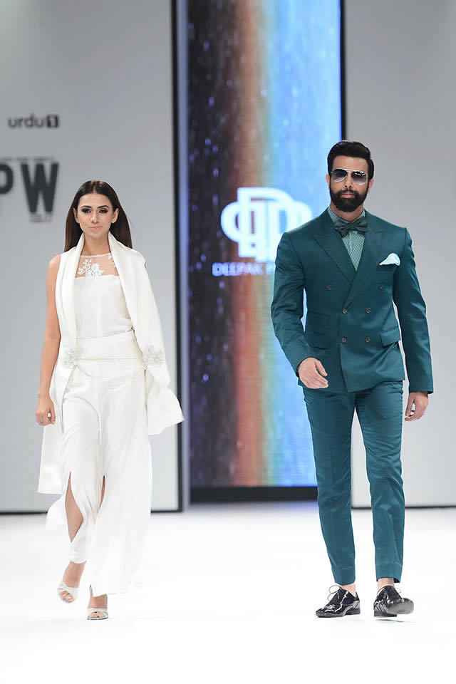 2017 Fashion Pakistan Week Deepak Perwani Latest Collection Images