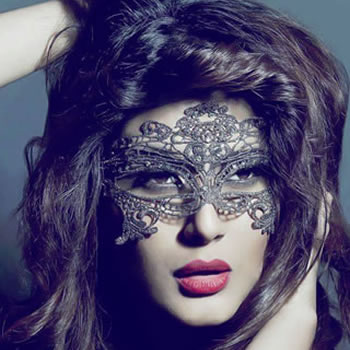 Pakistani Model and Actress Kubra khan