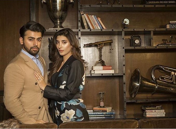 Urwa & Farhan\'s Photoshoot là bộ ảnh chụp cực kỳ đáng yêu và lãng mạn của đôi trẻ Urwa và Farhan! Để khám phá những góc khuất của tình yêu và sự trẻ trung của tuổi trẻ thì hãy xem ngay bộ ảnh này nhé!